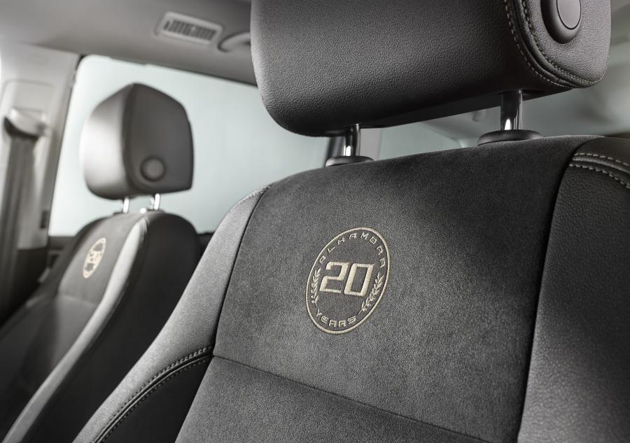  Seat Alhambra 20th Anniversary 2016 года  (фото 5 из 5)